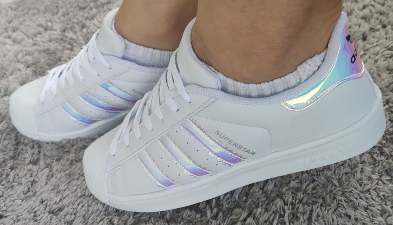 Tênis Adidas Superstar Holográfico Feminino