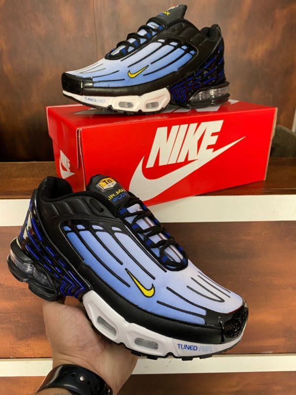 Air max plus azul e cheap branco